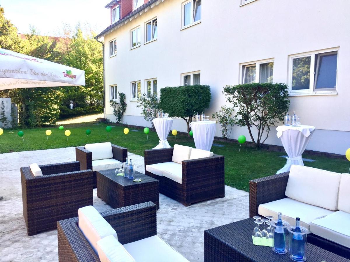 Hotel Ambiente Walldorf Walldorf  Exterior foto