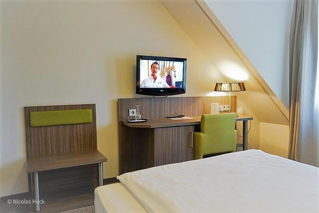 Hotel Ambiente Walldorf Walldorf  Exterior foto