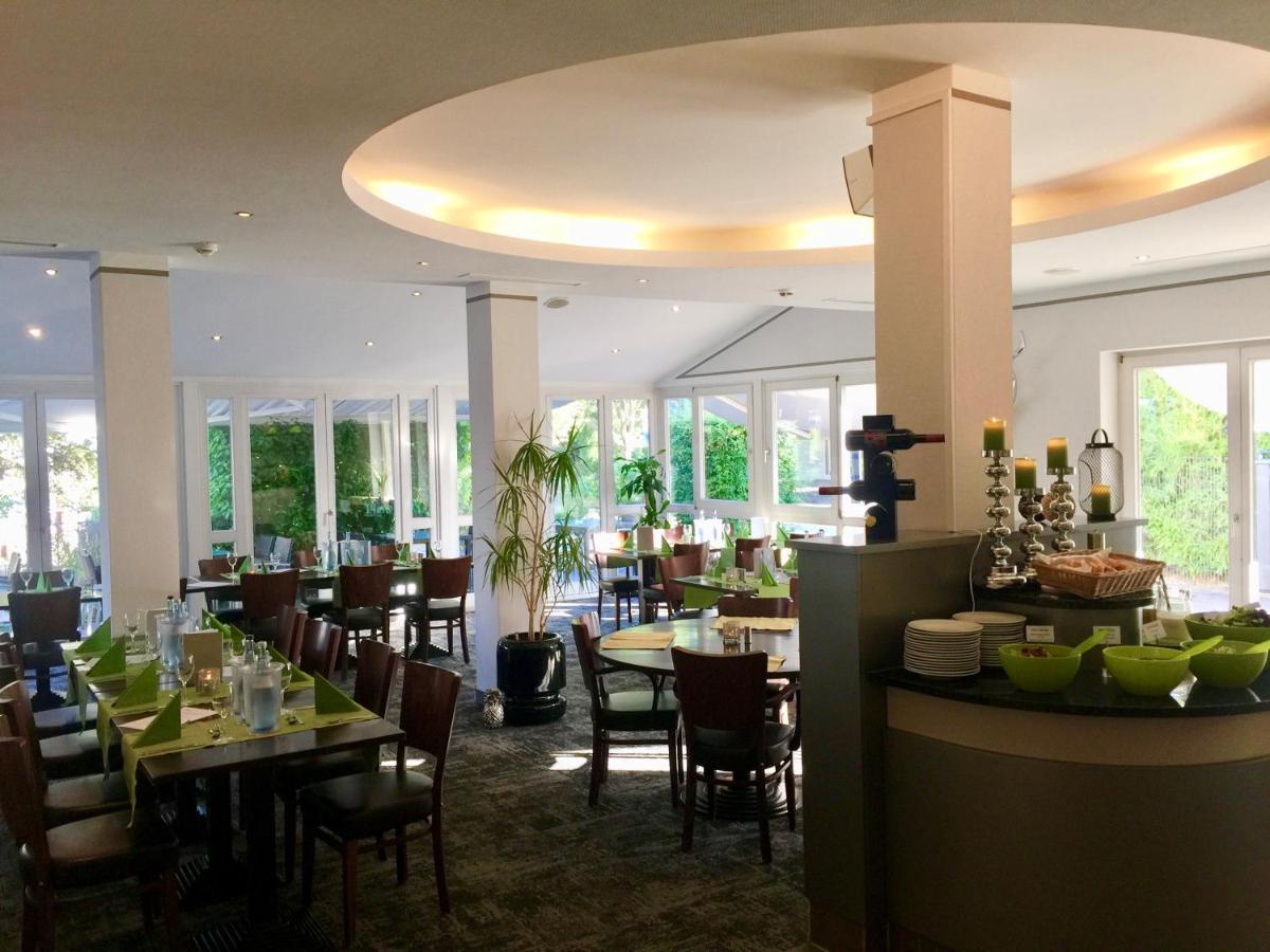 Hotel Ambiente Walldorf Walldorf  Exterior foto